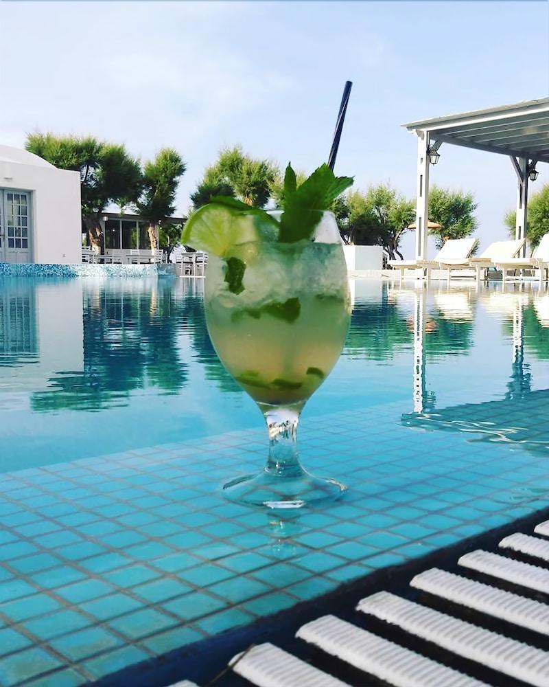 Okeanis Beach 아이아파라셰비 외부 사진